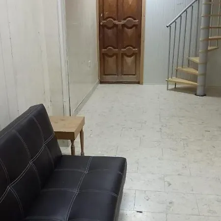 Bugibba Front Butts Inn 2 بيت ضيافة