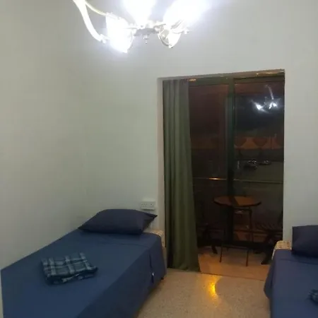 Bugibba Front Butts Inn 2 بيت ضيافة خليج سانت بول